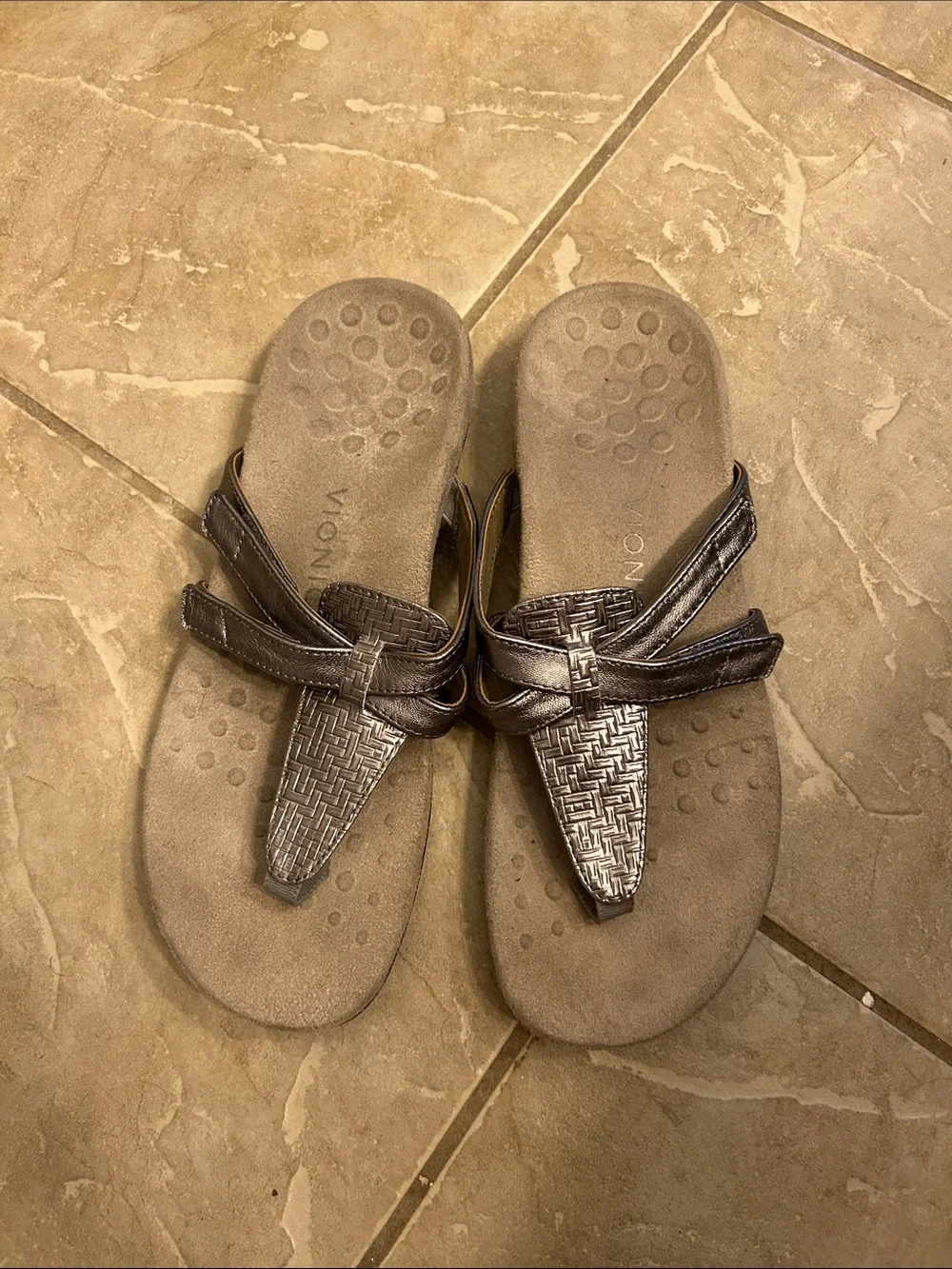 Vionic Brown Women's Orthotic Slide Sandals with Textured Straps